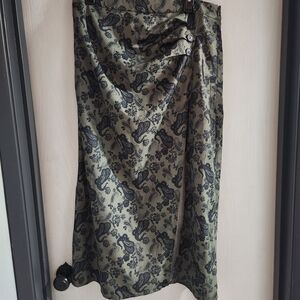 Pleated Floral Skirt